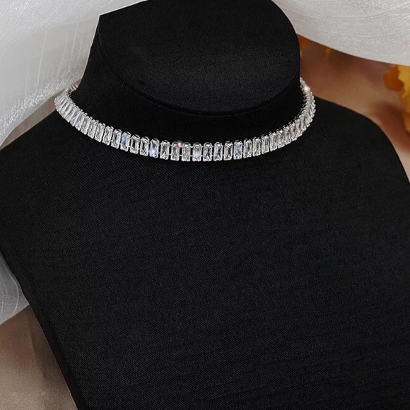 NEW STERLING SILVER DIAMOND CHOKER NECKLACE - Picture 2 of 6